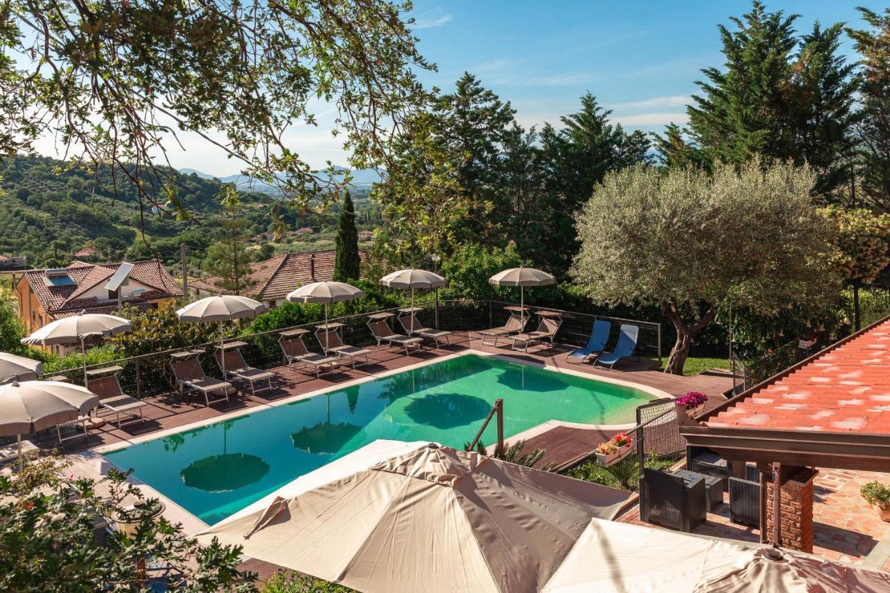 B&B La Mortella Albanella Buitenkant foto