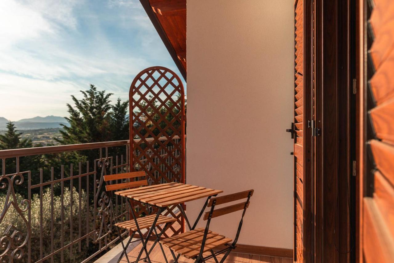B&B La Mortella Albanella Buitenkant foto