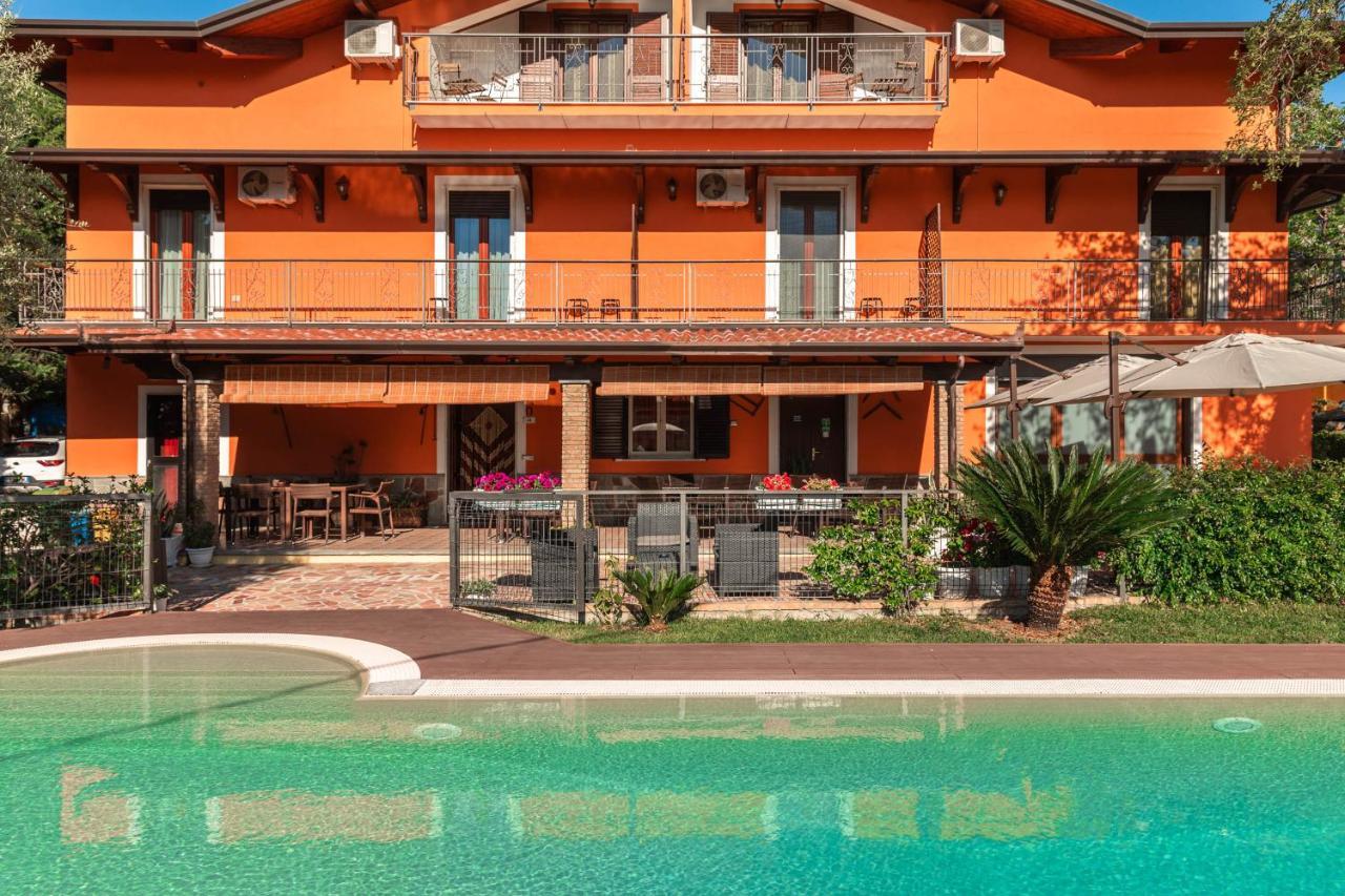 B&B La Mortella Albanella Buitenkant foto